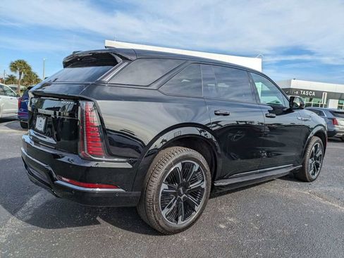 New 2025 Cadillac Escalade IQ Sport 1 w/ Smart Trailering package AWD/4WD image 4