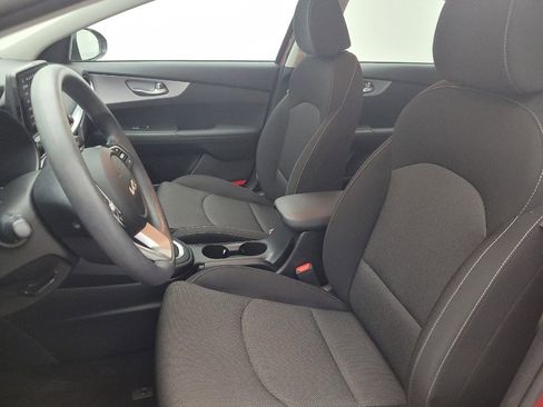 Used 2023 Kia Forte LXS w/ LXS Technology Package image 17