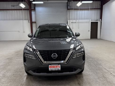 Used 2023 Nissan Rogue SV image 24