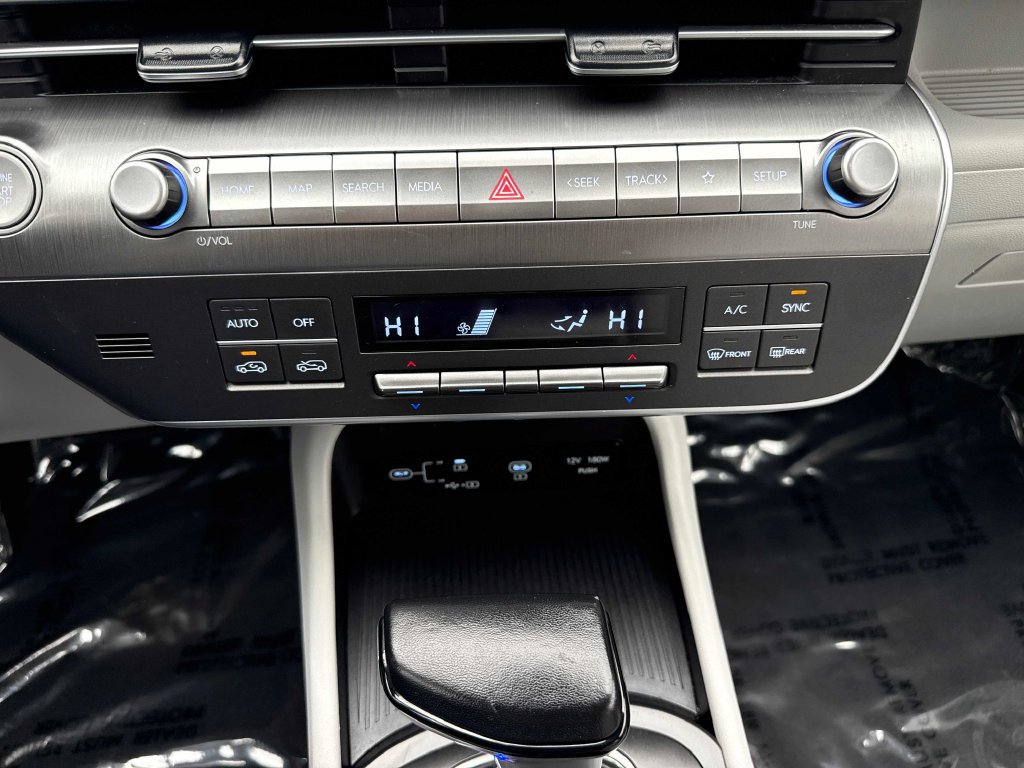 Used 2024 Hyundai Kona SEL AWD/4WD image 22