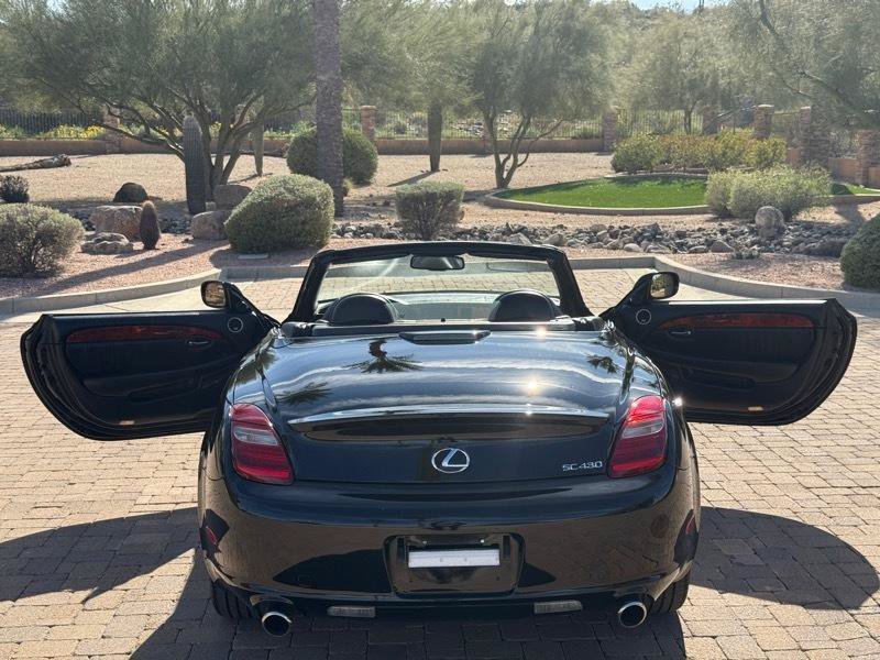 Used 2010 Lexus SC 430 Convertible RWD image 12