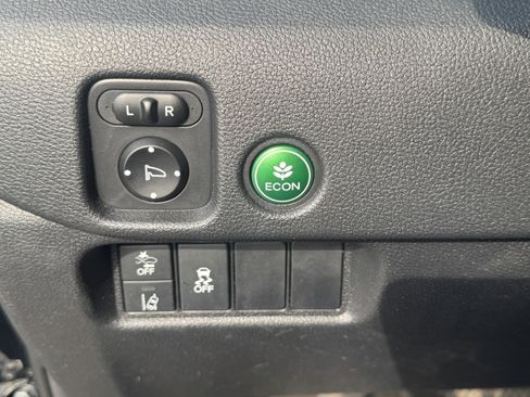 Used 2019 Honda Pilot EX-L image 18