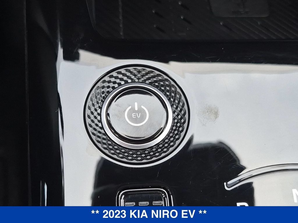 Used 2023 Kia Niro Wave w/ Wave Preserve Package FWD image 27