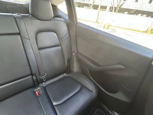 Used 2021 Tesla Model Y Long Range AWD/4WD image 14