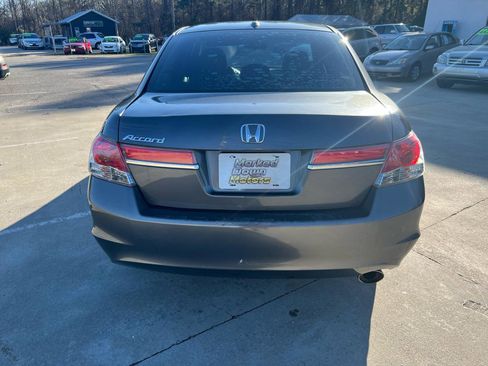 Used 2011 Honda Accord EX-L image 6