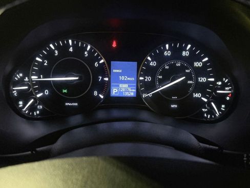 Used 2019 Nissan Armada SL w/ Premium Package image 21