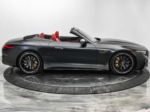 Used 2024 Mercedes-Benz SL 63 AMG S e Performance 4MATIC image 26
