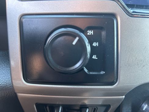 Used 2022 Ford F250 Lariat w/ Lariat Value Package image 38