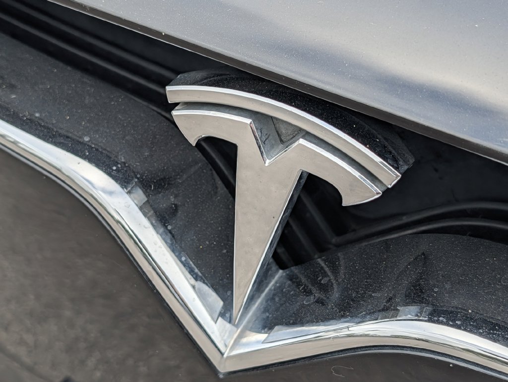 Used 2016 Tesla Model X P90D AWD/4WD image 35