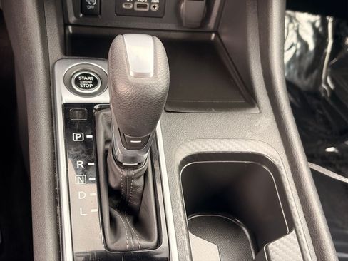 Used 2024 Nissan Sentra SV FWD image 27