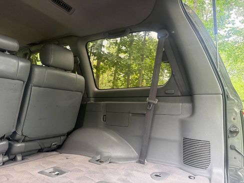 Used 2002 Lexus LX 470 4WD image 38
