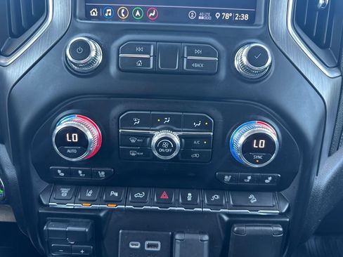 Certified 2020 GMC Sierra 3500 Denali w/ Denali Ultimate Package AWD/4WD image 4