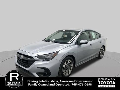 Used 2024 Subaru Legacy Limited AWD/4WD image 2