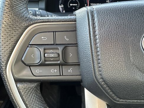 Used 2024 Toyota Tacoma TRD Off-Road image 20