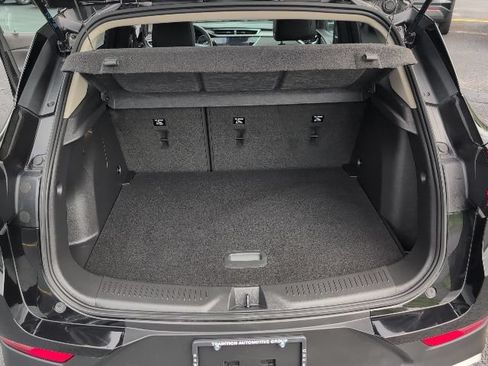 Used 2022 Buick Encore GX Preferred w/ Cold Weather Comfort Package FWD image 27