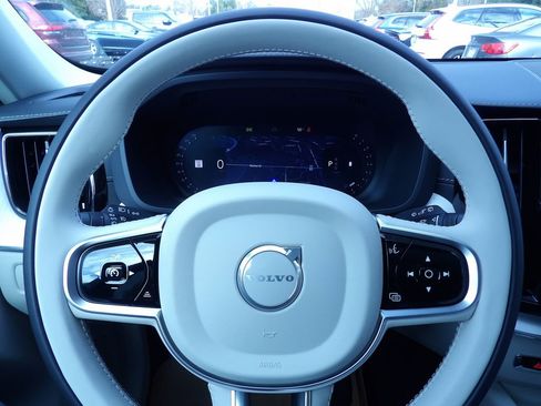 New 2026 Volvo XC60 B5 Ultra w/ Protection Package Premier image 17