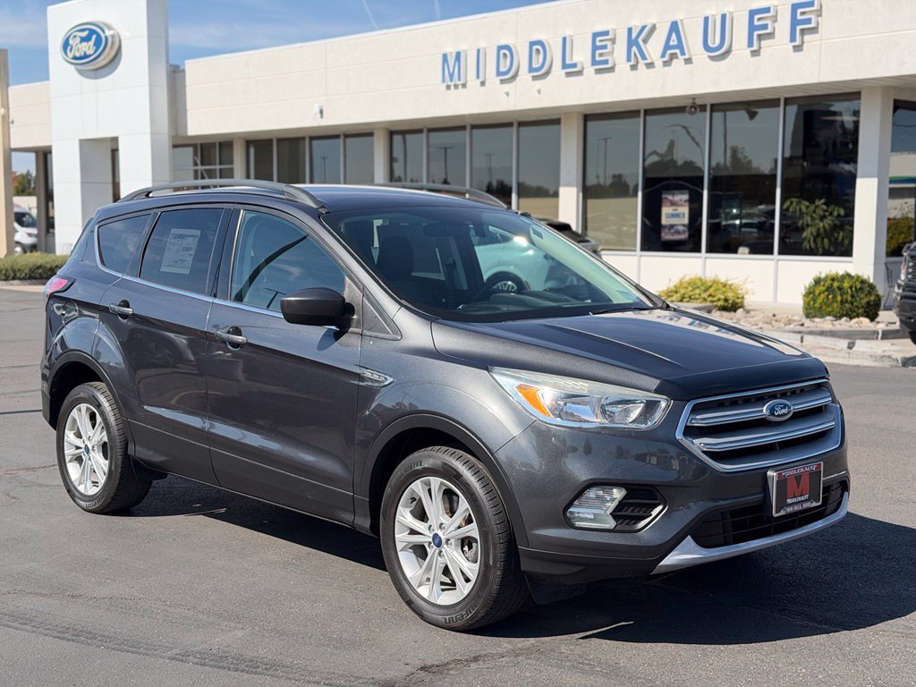 Used 2018 Ford Escape SE AWD/4WD image 1