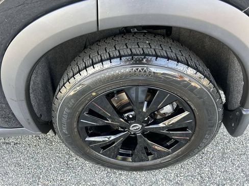 Certified 2023 Nissan Rogue SV w/ SV Premium B Package AWD/4WD image 11