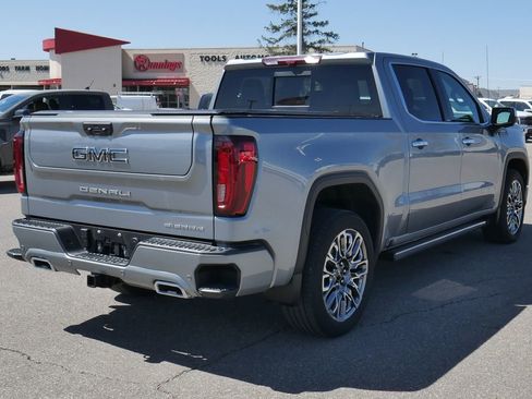 Used 2025 GMC Sierra 1500 Denali Ultimate AWD/4WD image 11