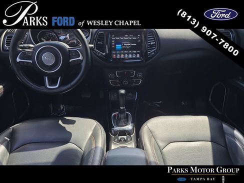 Used 2019 Jeep Compass Limited FWD image 11