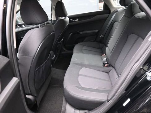 Used 2023 Kia K5 LXS image 30