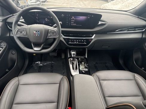 Used 2025 Buick Envista Avenir image 24