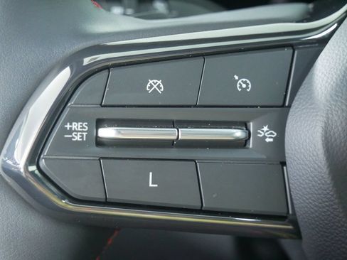 Used 2025 Chevrolet Equinox RS w/ Safety and Technology Package AWD/4WD image 22