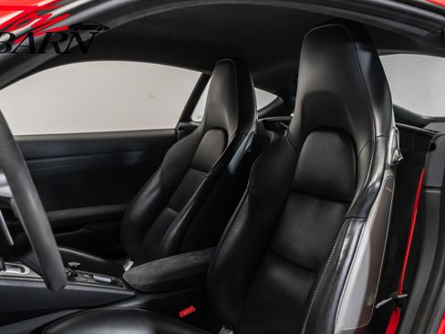 Used 2019 Porsche 718 Cayman GTS image 25