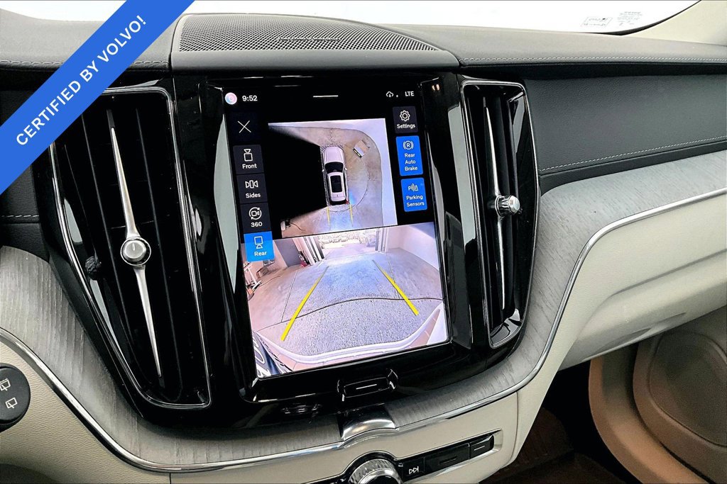 Used 2024 Volvo XC60 B5 Ultimate w/ Protection Package Premier AWD/4WD image 27