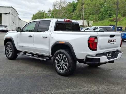 Used 2023 GMC Canyon Denali AWD/4WD image 4