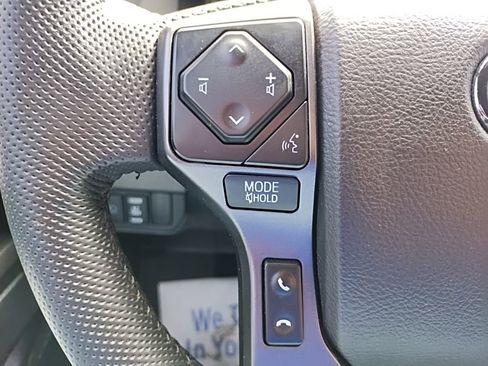 Used 2021 Toyota Tacoma TRD Sport w/ Technology Package AWD/4WD image 30