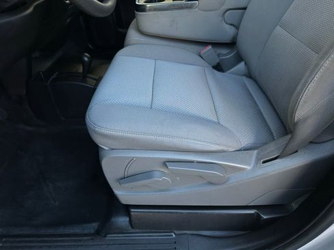 Used 2016 Chevrolet Silverado 3500 W/T image 12