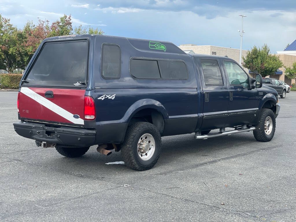 Used 2003 Ford F250 4x4 Crew Cab Super Duty image 3