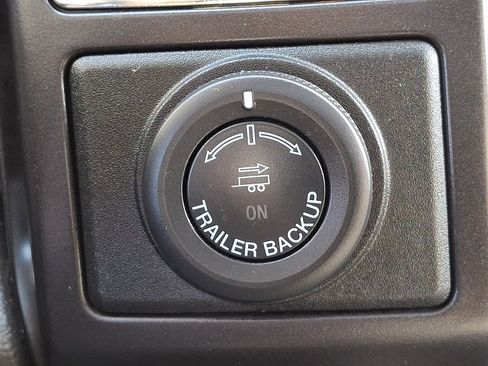 Used 2021 Ford Expedition Max Limited image 26