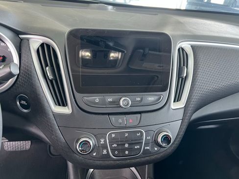 Used 2024 Chevrolet Malibu LT image 12