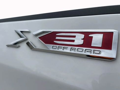 Used 2022 GMC Sierra 1500 SLT w/ SLT Premium Plus Package image 10