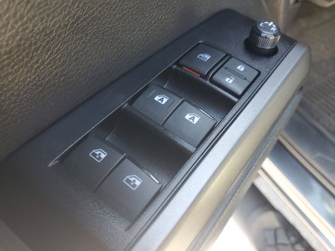 Used 2023 Toyota Tacoma TRD Off-Road image 18