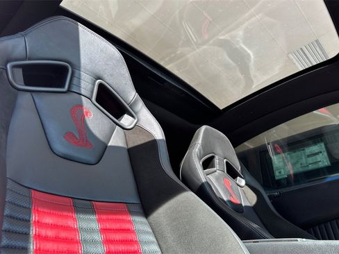 Used 2013 Ford Mustang Shelby GT500 image 19