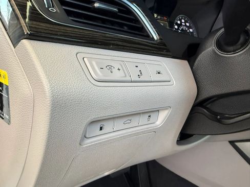 Used 2016 Hyundai Sonata Limited w/ Option Group 05 image 28
