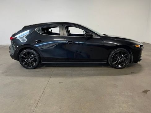 Used 2024 MAZDA MAZDA3 s FWD image 2