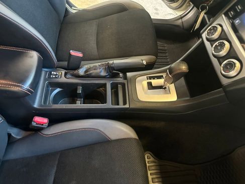 Used 2017 Subaru Crosstrek 2.0i Premium AWD/4WD image 34