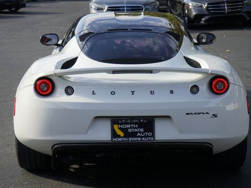 Used 2014 Lotus Evora S image 9