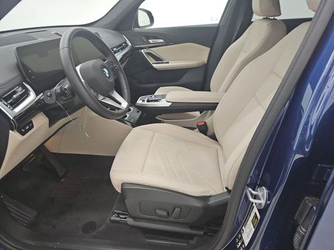 Certified 2025 BMW X1 xDrive28i image 7