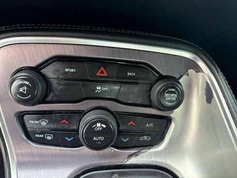 Used 2016 Dodge Challenger SXT w/ Blacktop Package RWD image 12