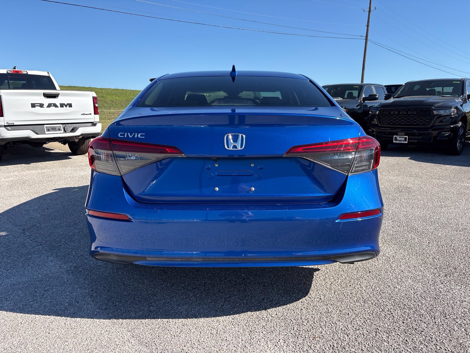 Used 2022 Honda Civic LX image 5