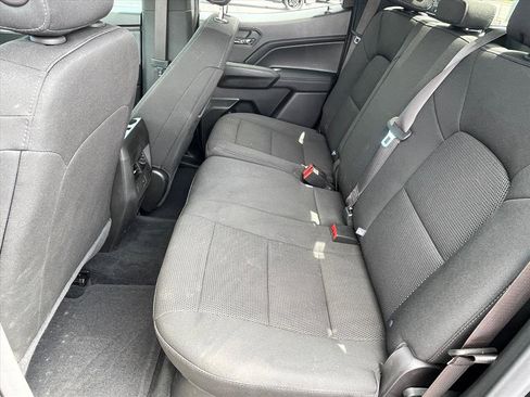 Used 2025 Chevrolet Colorado LT RWD image 22