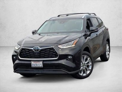 Used 2021 Toyota Highlander Limited