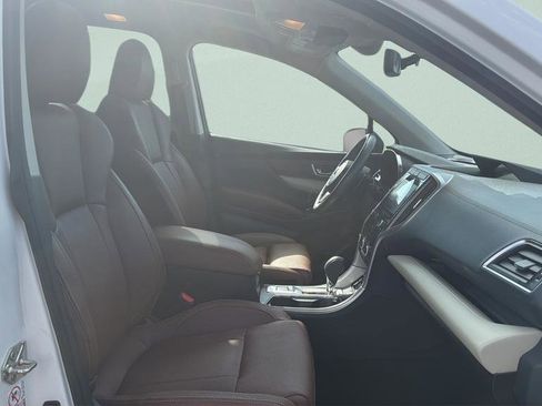 Used 2019 Subaru Ascent Touring w/ Popular Package #3 AWD/4WD image 32