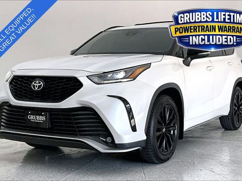 Used 2023 Toyota Highlander XSE AWD/4WD image 14