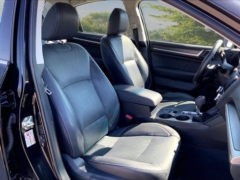 Used 2018 Subaru Legacy 2.5i Limited AWD/4WD image 29